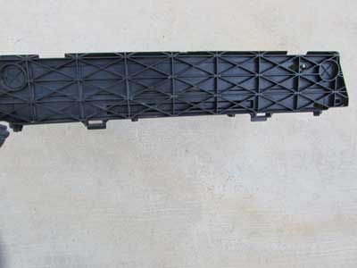 BMW Radiator Cover and Carrier 17107534902 E60 E63 2006-2010 550i 650i4